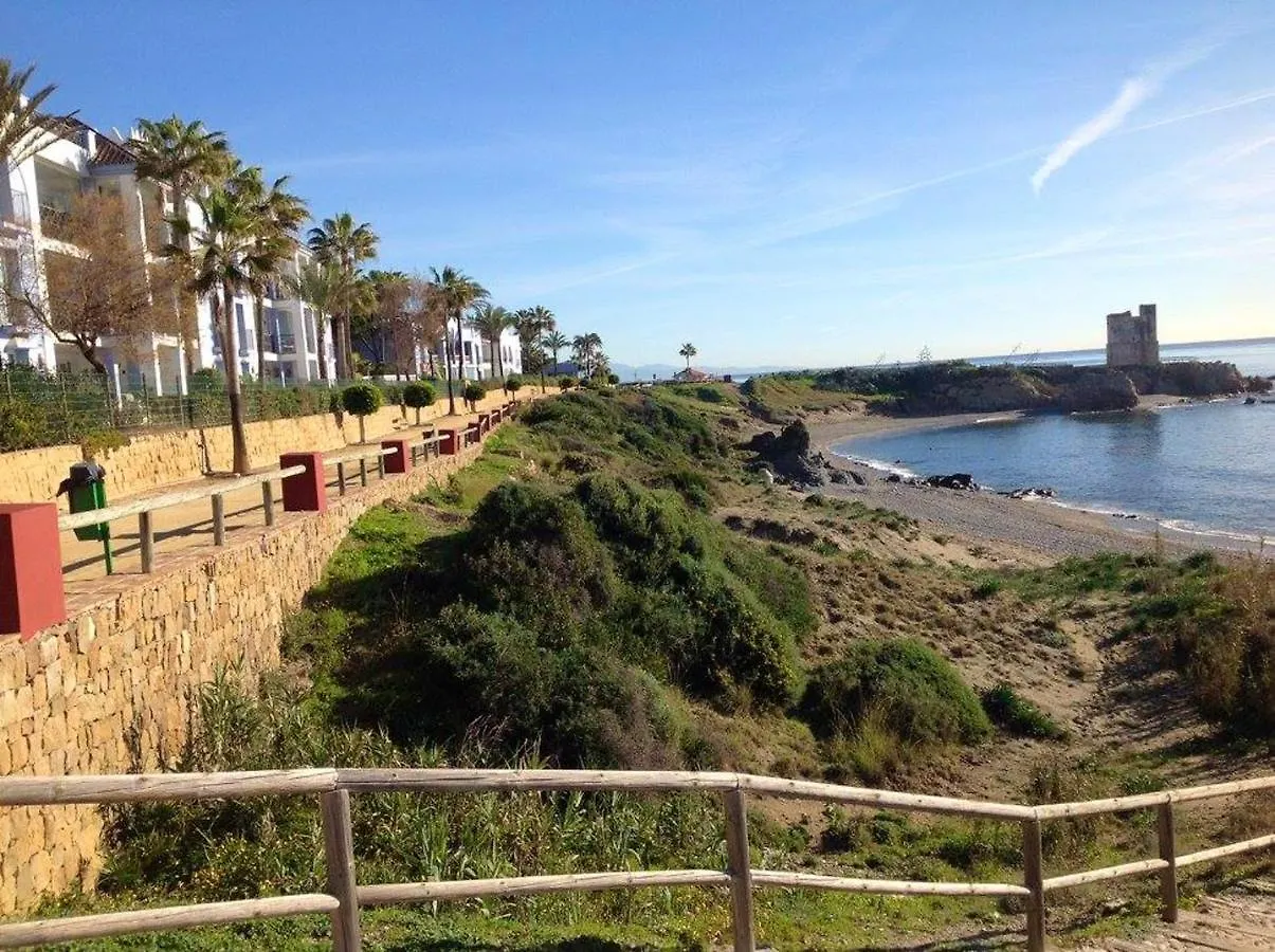 Bright Sea View Apartment with Pool in Casares 0*,